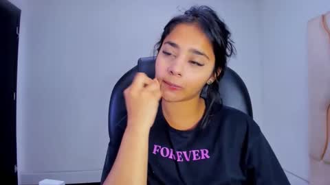 miahsex69 online show from November 22, 4:22 am