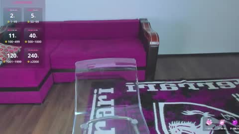 Snapshot of miakittyy chatting on November 16, 1:55 am Mia Kittyy online show from November 16, 1:55 am