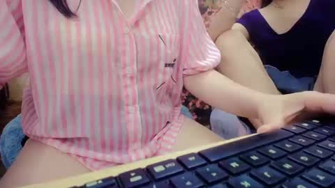 Snapshot of mialala205221 chatting on October 15, 12:27 pm Mia online show from October 15, 12:27 pm