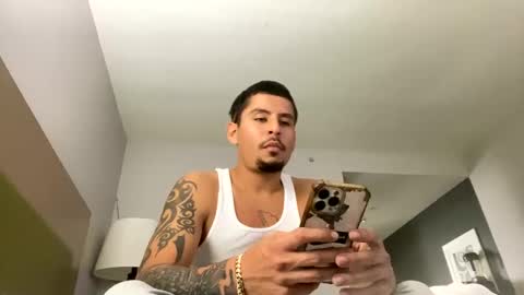 miamiclos1 online show from January 9, 11:34 pm