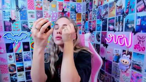 miamilas online show from February 16, 2:13 pm