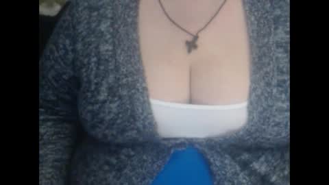Snapshot of miamimistress chatting on January 28, 6:49 am maya online show from January 28, 6:49 am