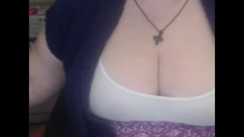 Snapshot of miamimistress chatting on January 30, 3:33 am maya online show from January 30, 3:33 am