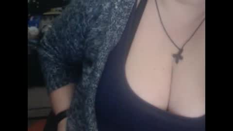 Snapshot of miamimistress chatting on February 5, 7:29 am maya online show from February 5, 7:29 am
