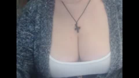 Snapshot of miamimistress chatting on February 7, 10:19 am maya online show from February 7, 10:19 am