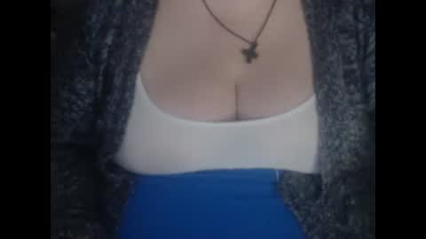 Snapshot of miamimistress chatting on February 17, 7:04 am maya online show from February 17, 7:04 am
