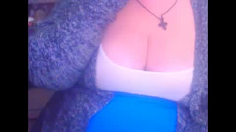 Snapshot of miamimistress chatting on February 17, 7:21 pm maya online show from February 17, 7:21 pm