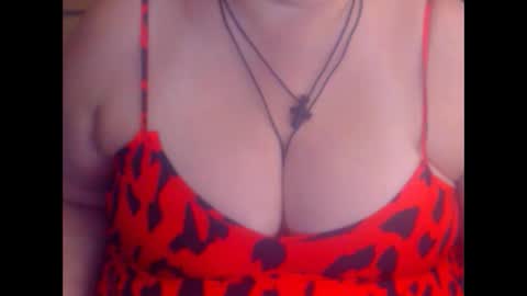 Snapshot of miamimistress chatting on October 4, 10:02 am maya online show from October 4, 10:02 am