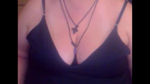 Snapshot of miamimistress chatting on October 14, 6:42 pm maya online show from October 14, 6:42 pm