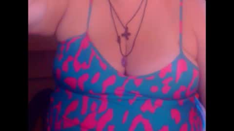Snapshot of miamimistress chatting on October 19, 8:04 am maya online show from October 19, 8:04 am