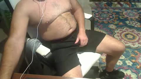 Snapshot of miamiwrestler chatting on May 17, 11:23 pm miamiwrestler online show from May 17, 11:23 pm