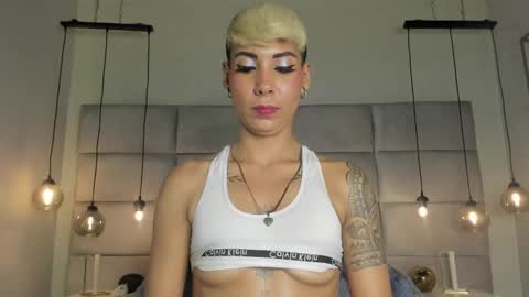 Mia Morgann online show from January 18, 10:17 pm