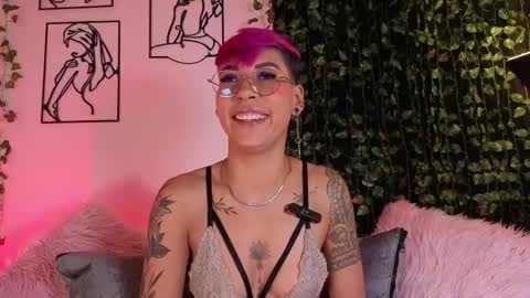 Mia Morgann online show from October 25, 12:56 pm