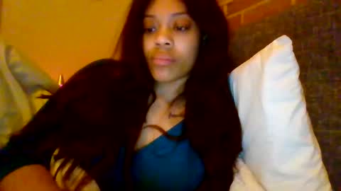 MiaMuffn online show from April 13, 2:06 am