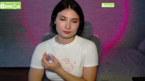 Snapshot of miamysterly chatting on July 18, 2:54 pm miamysterly online show from July 18, 2:54 pm