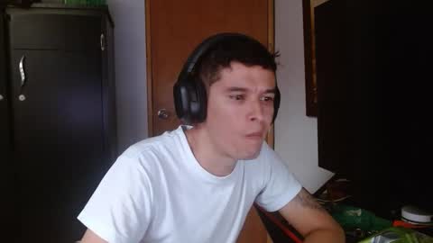 miaou_miaou online show from February 13, 10:33 pm