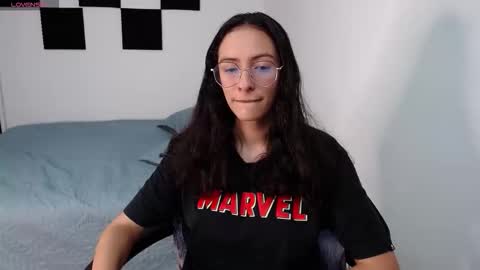 Snapshot of miaportman chatting on September 28, 3:17 pm MIAPORTMANN online show from September 28, 3:17 pm