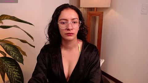 MIAPORTMANN online show from April 21, 9:04 am