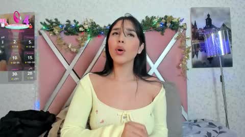 Mia Quevedo online show from December 19, 11:06 am