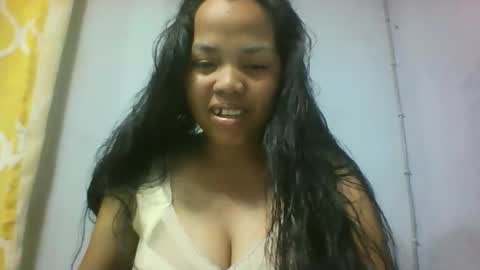 miarii online show from December 5, 4:25 pm