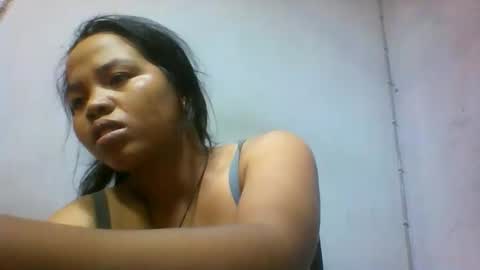 Snapshot of miarii chatting on May 6, 6:02 pm miarii online show from May 6, 6:02 pm