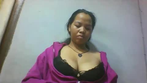 Snapshot of miarii chatting on May 18, 2:51 am miarii online show from May 18, 2:51 am