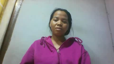 Snapshot of miarii chatting on May 18, 4:07 am miarii online show from May 18, 4:07 am