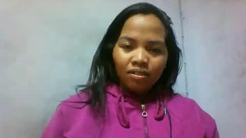 Snapshot of miarii chatting on June 3, 2:33 pm miarii online show from June 3, 2:33 pm