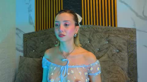 Snapshot of miaroldan chatting on March 23, 1:20 am miaroldan online show from March 23, 1:20 am