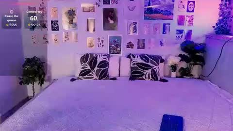 Snapshot of miarommano chatting on July 17, 5:47 am miarommano online show from July 17, 5:47 am
