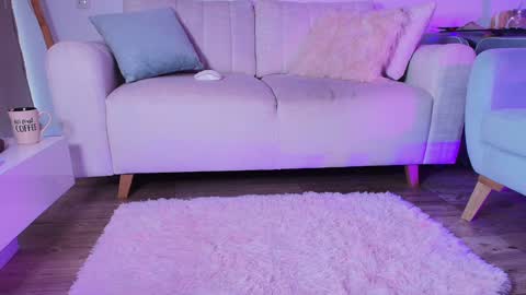 My name is Mia  Please say hello I like to chat with you. If you have requests or dirty talk please use tip online show from December 23, 12:52 pm