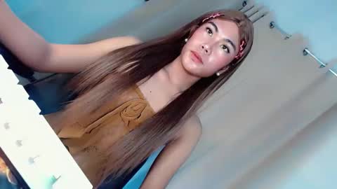miasex980271 online show from May 2, 9:36 am