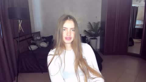 Snapshot of miasmart chatting on June 1, 12:07 pm miasmart online show from June 1, 12:07 pm