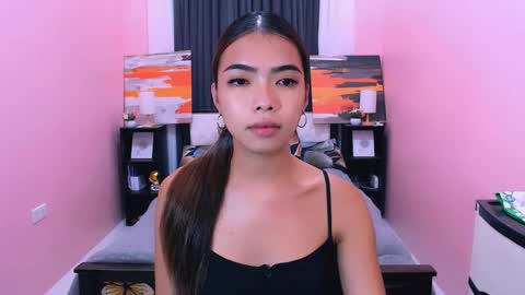 Pau and jence online show from May 8, 12:38 am