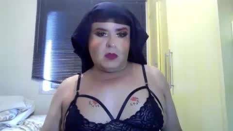 Snapshot of miasscd96 chatting on January 7, 9:03 pm michelle online show from January 7, 9:03 pm