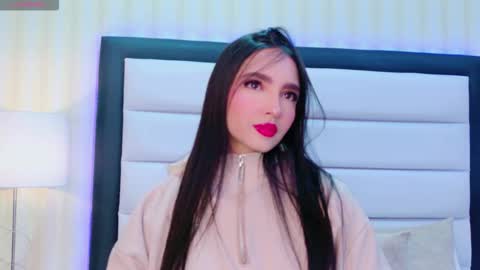 Mia Sweetth online show from November 20, 12:05 pm