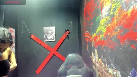 Mariana online show from December 18, 11:49 am