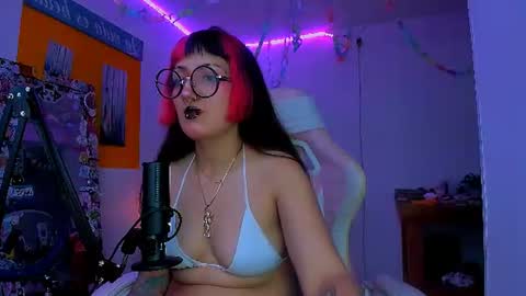 Snapshot of miauwunita chatting on August 1, 10:52 pm miauwunita online show from August 1, 10:52 pm