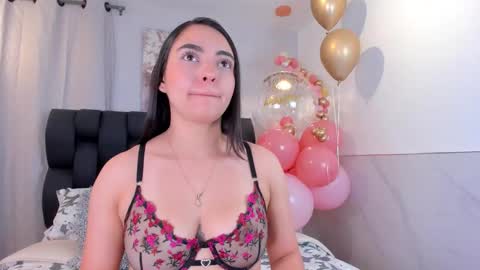 miavelvet1 online show from December 1, 1:38 pm