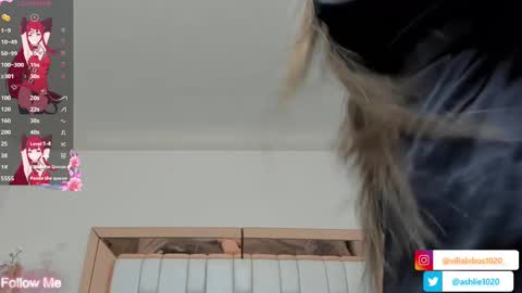 Mia Villalobos online show from February 22, 3:36 pm