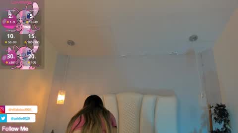 Mia Villalobos online show from October 6, 12:02 pm