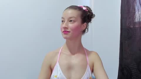 Snapshot of miavolkova_ chatting on September 23, 5:27 pm  Chloe  online show from September 23, 5:27 pm