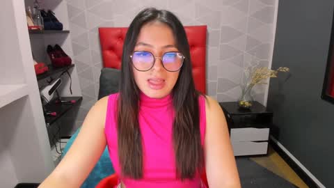 M I A W I L S online show from December 13, 10:34 pm