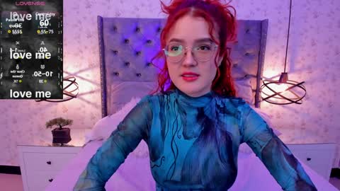 Mia winx  online show from December 18, 10:46 pm