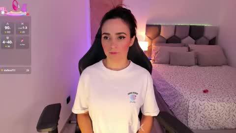 Snapshot of miazurek chatting on October 20, 2:45 am THE BEST LOVRS antonio flatlastifoundyoulautrebleudrpapaolu donnie lbsunkown1804 online show from October 20, 2:45 am