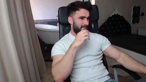 MicahLane online show from April 20, 4:37 am