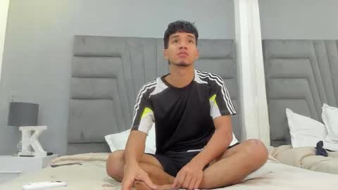 Michael Ross online show from January 12, 11:37 am