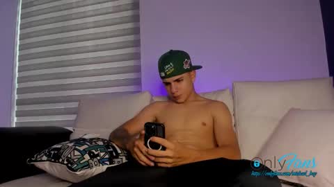 Michael Boy online show from November 25, 8:42 pm