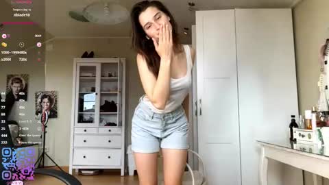 Snapshot of michael_pors chatting on July 26, 2:24 pm Emily online show from July 26, 2:24 pm
