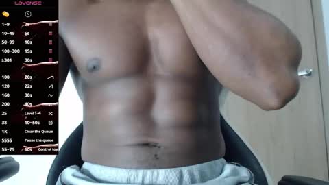 michael_thomsom online show from October 4, 6:06 pm